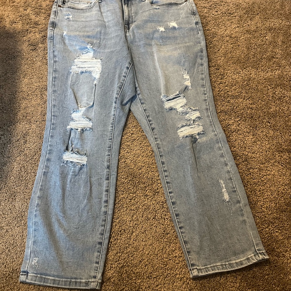 Judy Blue Boyfriend Jeans Distressed Blue